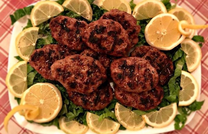 μπιφτέκια σχάρας