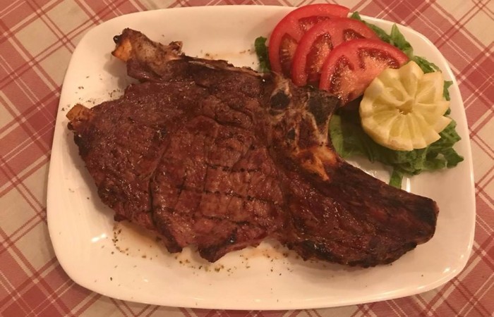 σπαλομπριζόλα